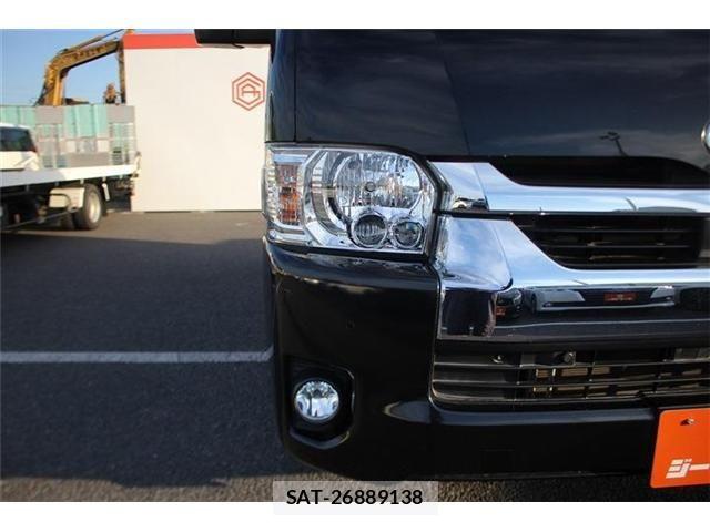 Toyota HIACE WAGON 2020-09 7219419-20