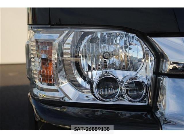 Toyota HIACE WAGON 2020-09 7219419-21