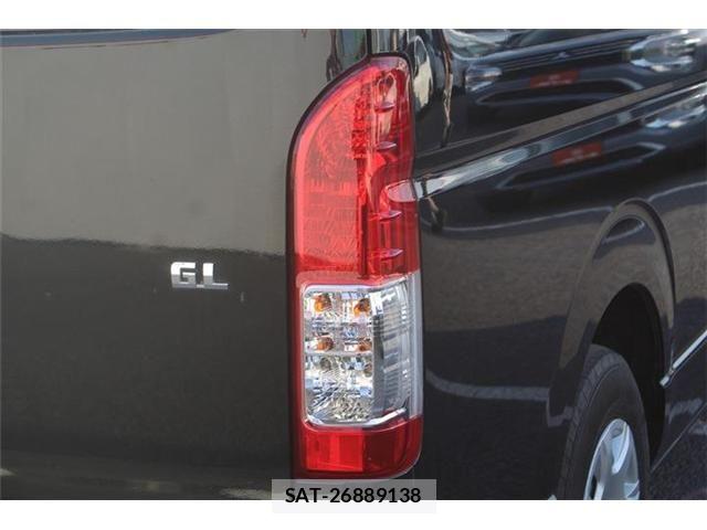 Toyota HIACE WAGON 2020-09 7219419-27
