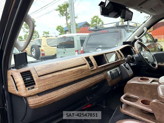 Toyota HIACE WAGON 2024-05 7219423-12