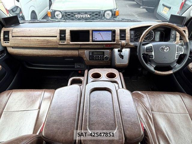 Toyota HIACE WAGON 2024-05 7219423-2