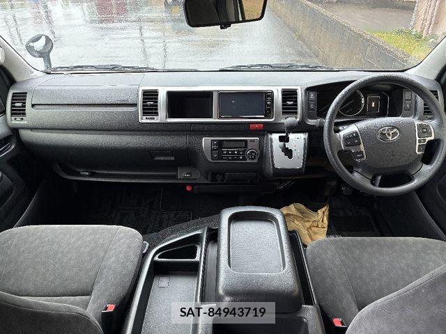 Toyota HIACE WAGON 2025-09 7219429-2