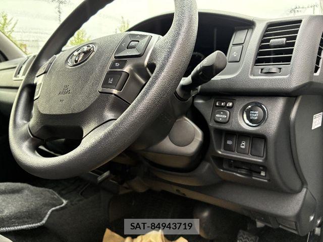 Toyota HIACE WAGON 2025-09 7219429-5