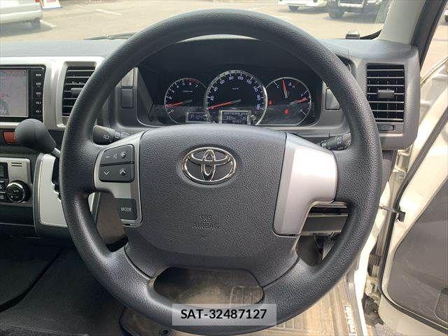 Toyota HIACE WAGON 2015-03 7219422-9