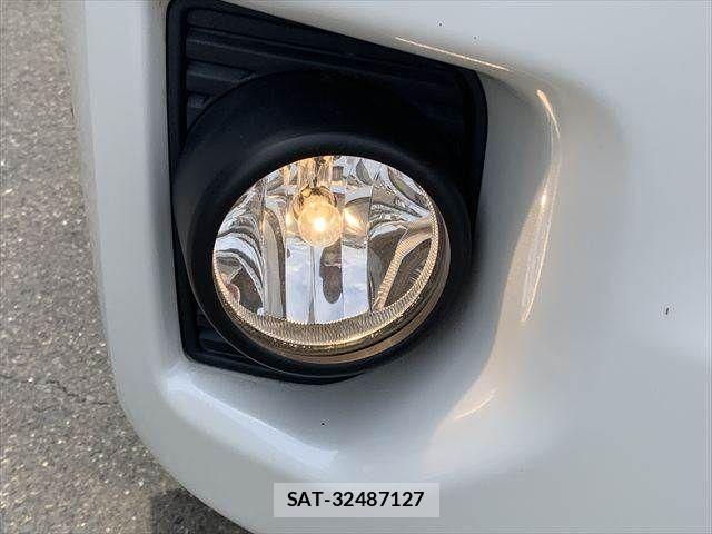 Toyota HIACE WAGON 2015-03 7219422-11
