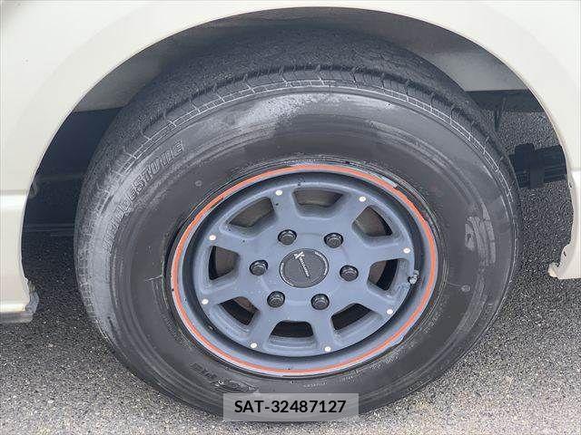 Toyota HIACE WAGON 2015-03 7219422-27