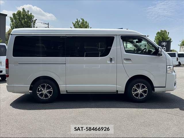 Toyota HIACE WAGON 2025-10 7219430-12