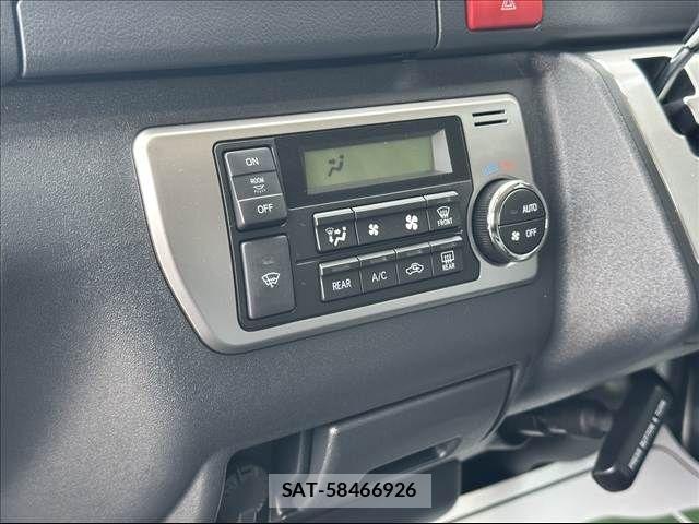 Toyota HIACE WAGON 2025-10 7219430-18