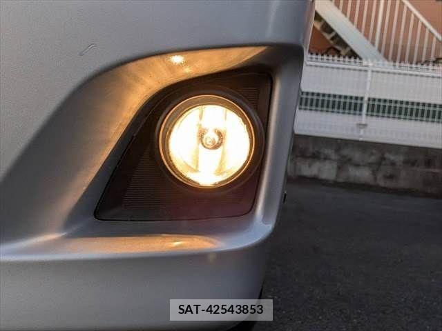 Toyota HIACE WAGON 2012-03 7250998-9