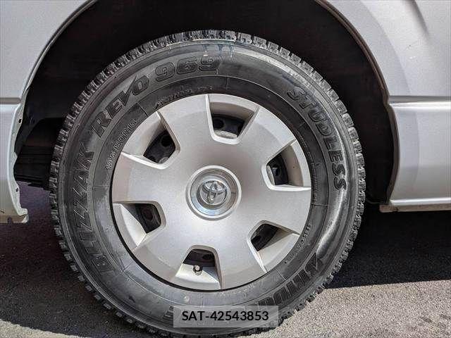 Toyota HIACE WAGON 2012-03 7250998-25
