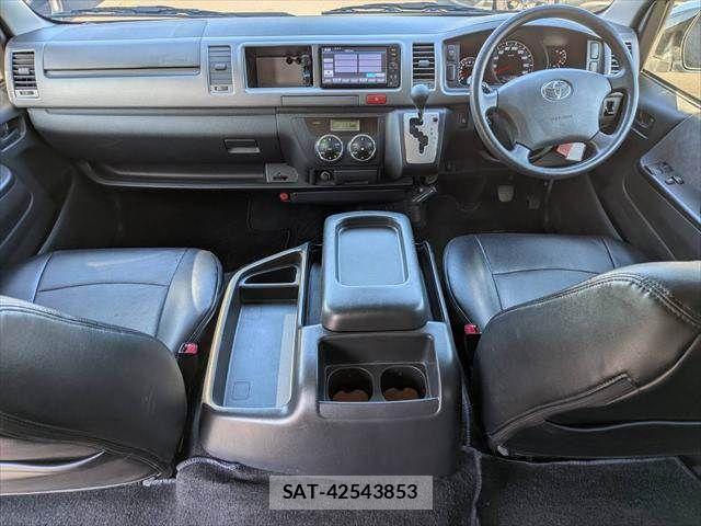 Toyota HIACE WAGON 2012-03 7250998-2
