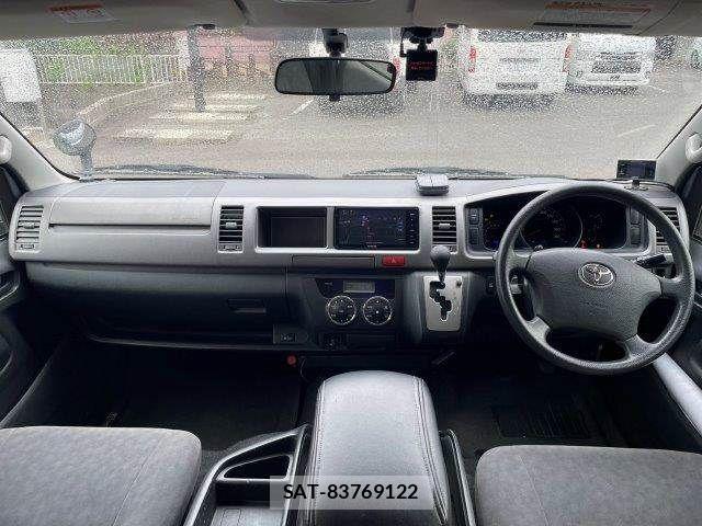 Toyota HIACE WAGON 2011-07 7250997-2