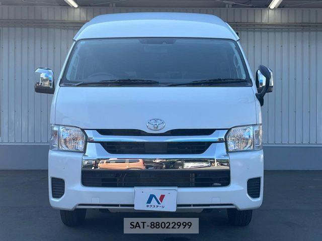 Toyota HIACE WAGON 2025-12 7272001-14
