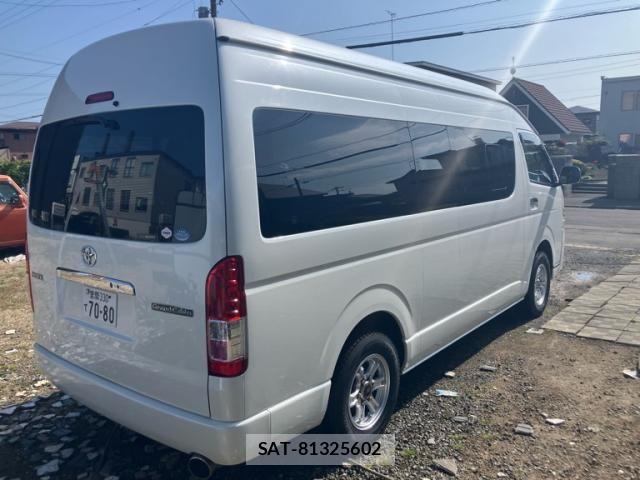 Toyota HIACE WAGON 2019-03 7327419-6