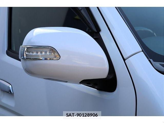 Toyota HIACE WAGON 2017-01 7327415-9