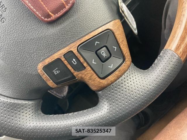 Toyota HIACE WAGON 2022-02 7327413-13