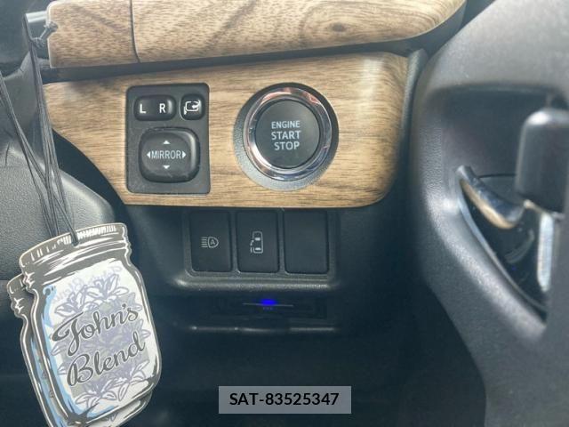 Toyota HIACE WAGON 2022-02 7327413-14