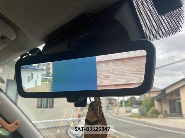 Toyota HIACE WAGON 2022-02 7327413-21