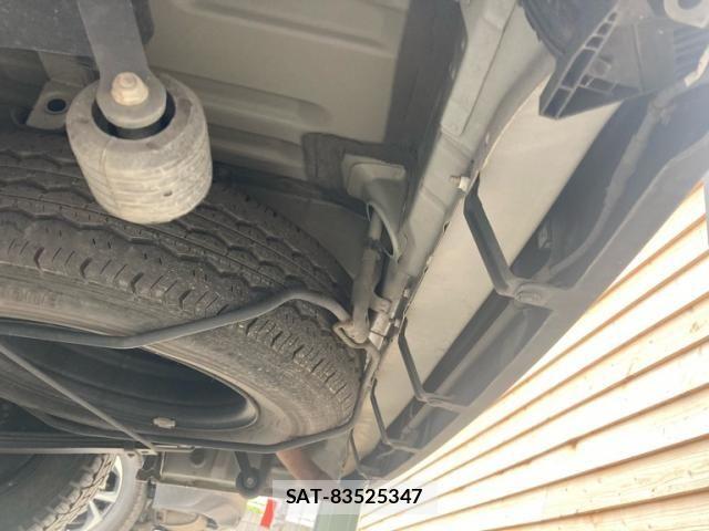 Toyota HIACE WAGON 2022-02 7327413-24