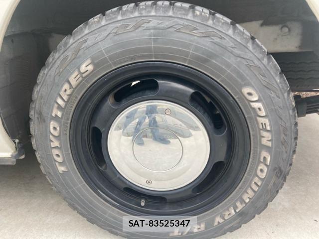 Toyota HIACE WAGON 2022-02 7327413-4