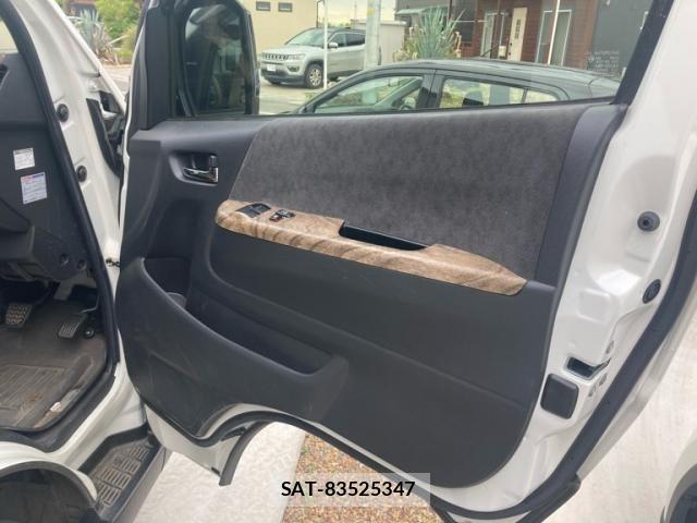 Toyota HIACE WAGON 2022-02 7327413-8