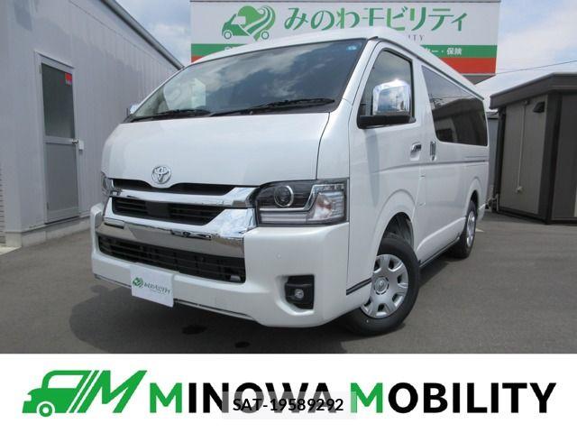 Toyota HIACE WAGON 2026-04 7327416-0