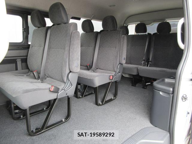 Toyota HIACE WAGON 2026-04 7327416-22