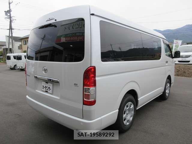 Toyota HIACE WAGON 2026-04 7327416-4