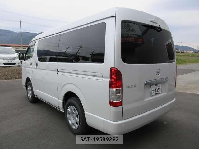 Toyota HIACE WAGON 2026-04 7327416-6