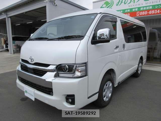Toyota HIACE WAGON 2026-04 7327416-8