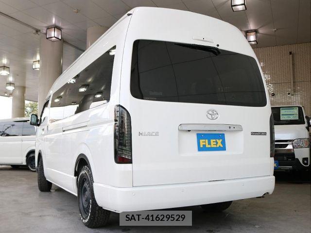 Toyota HIACE WAGON 2022-01 7327406-19