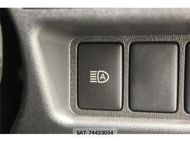 Toyota HIACE WAGON 2023-02 7327418-4