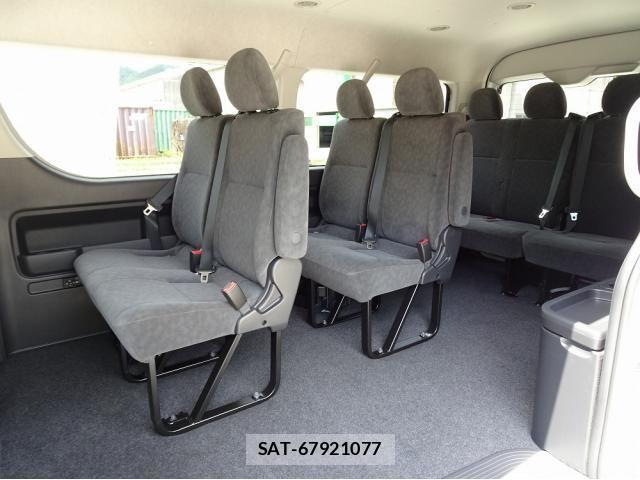 Toyota HIACE WAGON 2025-11 7358031-14