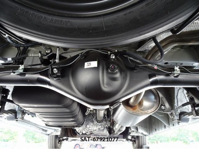 Toyota HIACE WAGON 2025-11 7358031-8
