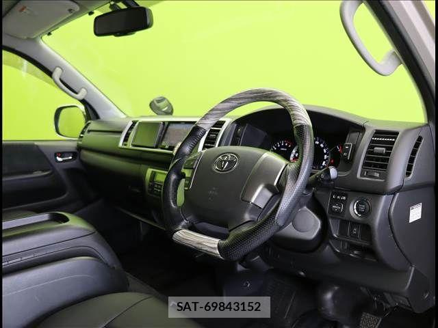 Toyota HIACE WAGON 2016-08 7358035-15