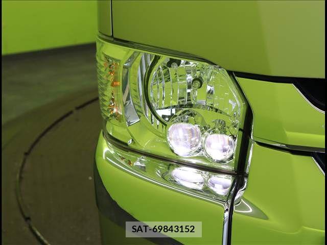 Toyota HIACE WAGON 2016-08 7358035-28