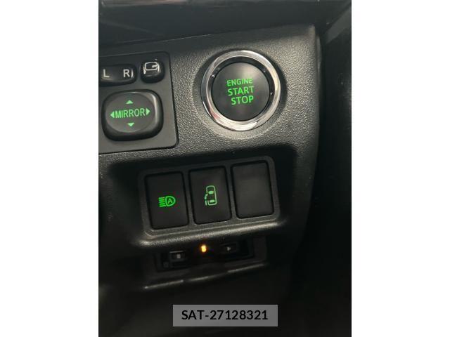 Toyota HIACE WAGON 2021-02 7358034-16