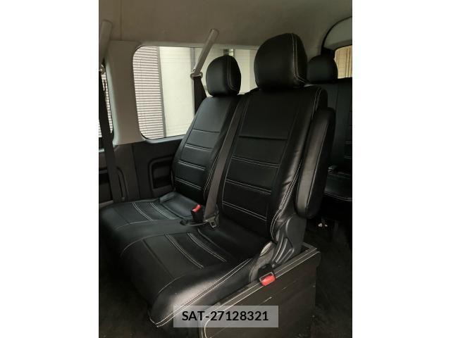 Toyota HIACE WAGON 2021-02 7358034-23