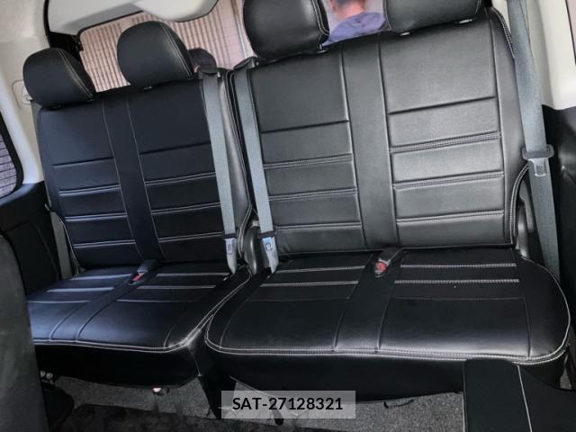 Toyota HIACE WAGON 2021-02 7358034-24
