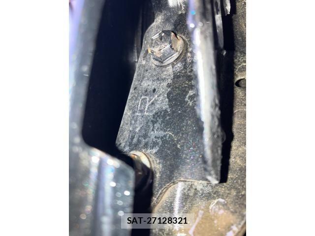 Toyota HIACE WAGON 2021-02 7358034-26