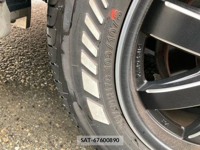Toyota HIACE WAGON 2022-08 7358029-17