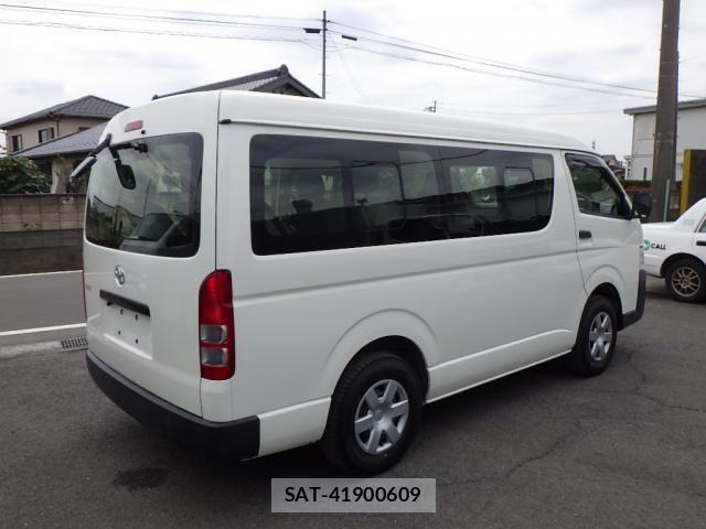 Toyota HIACE WAGON 2021-05 7454702-1