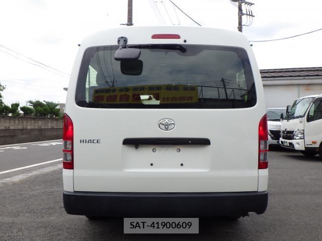 Toyota HIACE WAGON 2021-05 7454702-4