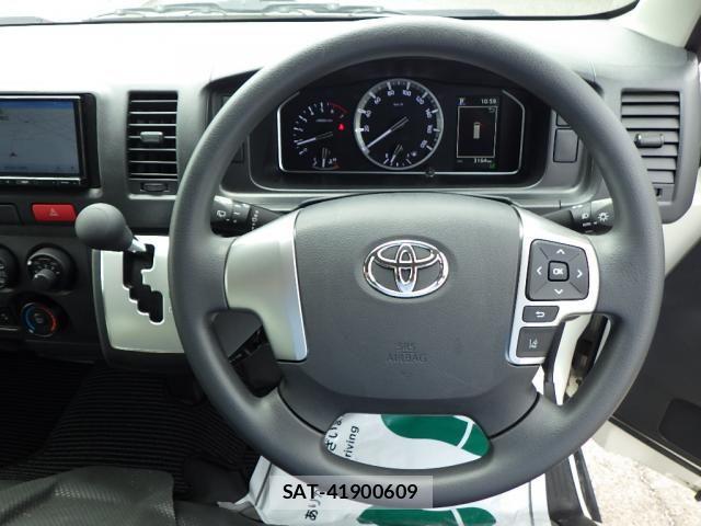 Toyota HIACE WAGON 2021-05 7454702-8