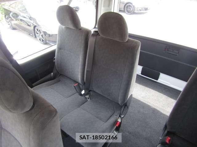 Toyota HIACE WAGON 2025-04 7454697-11