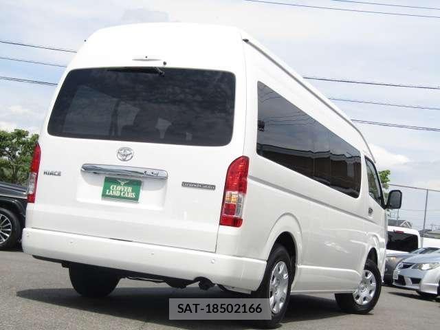 Toyota HIACE WAGON 2025-04 7454697-19