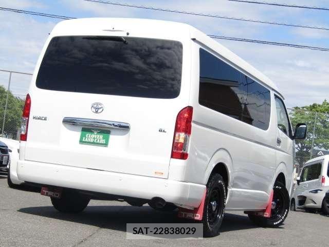 Toyota HIACE WAGON 2024-05 7454701-19