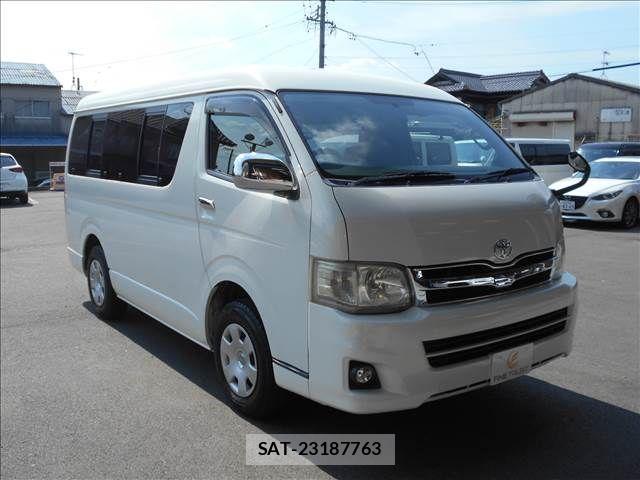 Toyota HIACE WAGON 2010-12 7454706-19
