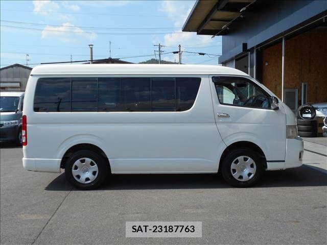 Toyota HIACE WAGON 2010-12 7454706-20