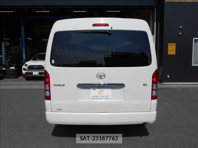 Toyota HIACE WAGON 2010-12 7454706-22